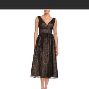 Vera Wang Black Lace Formal Dress